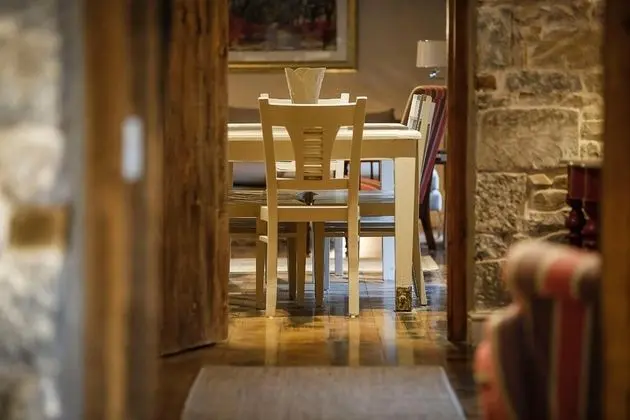 The Coach House at Gileston Manor - Yerinde Yemek