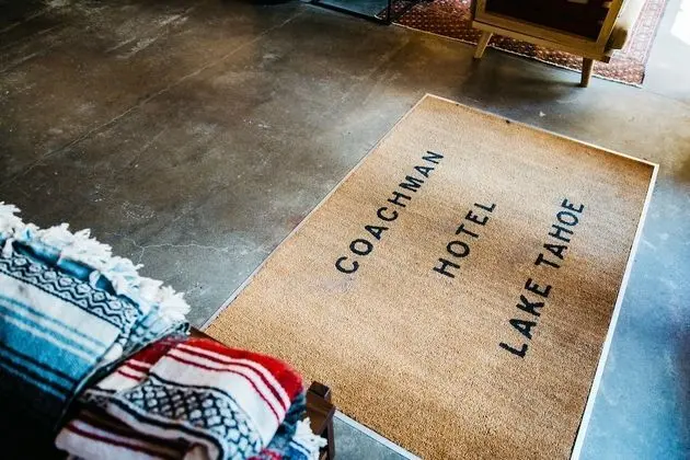 The Coachman Hotel - Lobi