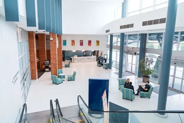 Coast Hotel & Convention Center-Langley - Lobi