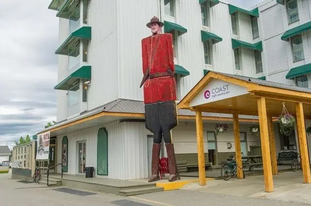 Coast High Country Inn