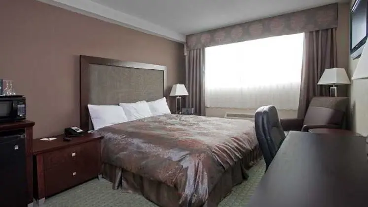 Coast Lethbridge Hotel & Conference Centre