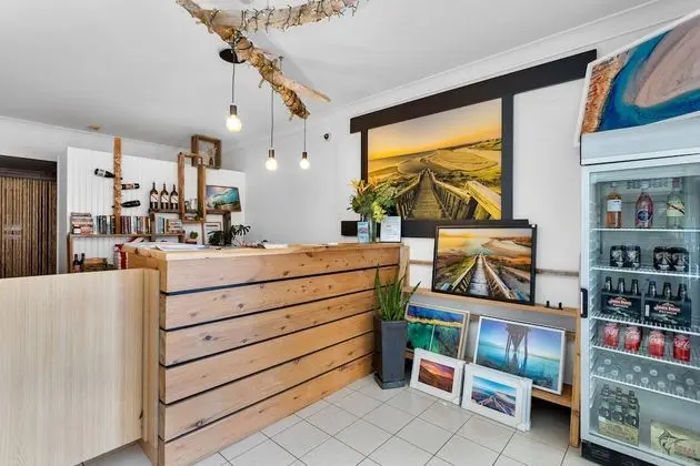 COAST motel and apartments - Lobi