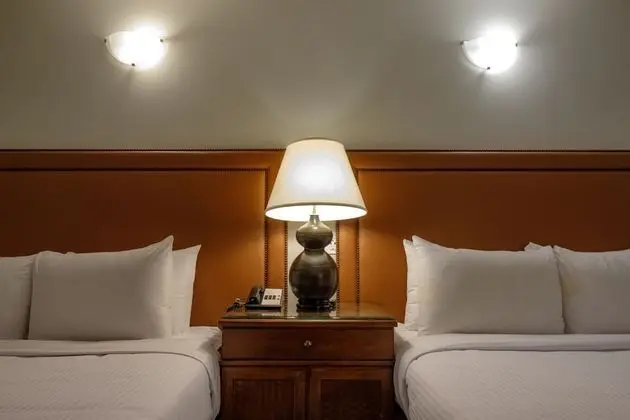 Coast Parksville Hotel - Oda