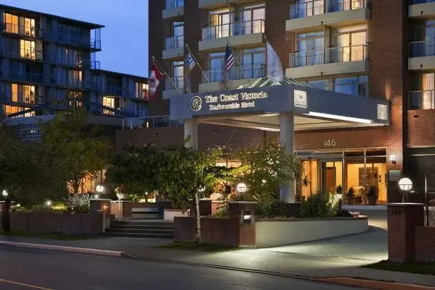 Coast Victoria Hotel & Marina by APA