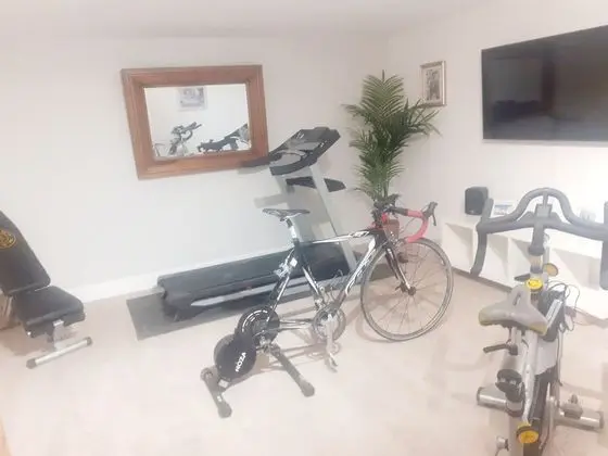 Coastal Apartment With sea Views - Fitness
