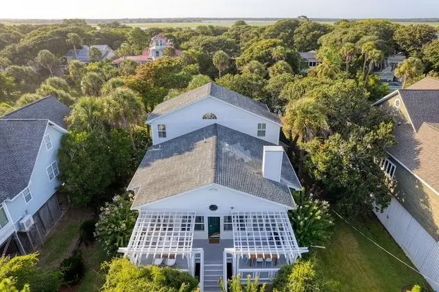 Coastal Grove by Avantstay 3 Unit Buyout Minutes From Folly Beach