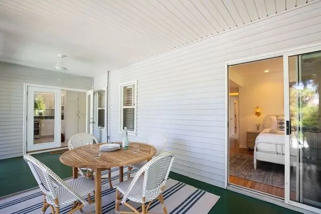 Coastal Grove by Avantstay 3 Unit Buyout Minutes From Folly Beach - İç Mekan