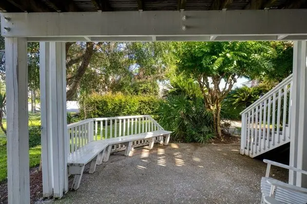 Coastal Grove by Avantstay 3 Unit Buyout Minutes From Folly Beach - İç Mekan
