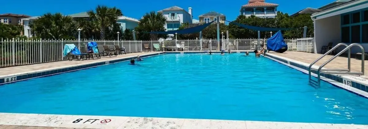 Coastal Nest @ Enclave 602a - Havuz