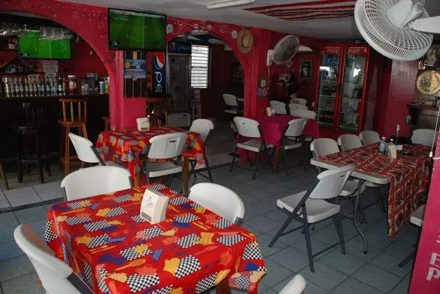 Hotel Coastalbay 2 - Yerinde Yemek