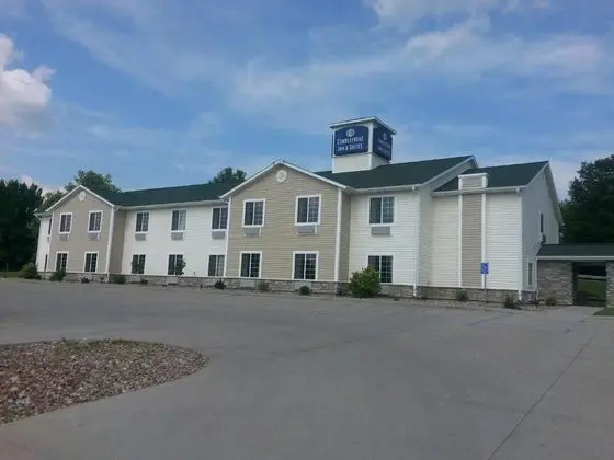 Cobblestone Inn & Suites -- Bloomfield, IA - 1