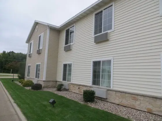 Cobblestone Inn & Suites -- Brillion, WI - Dış Mekan