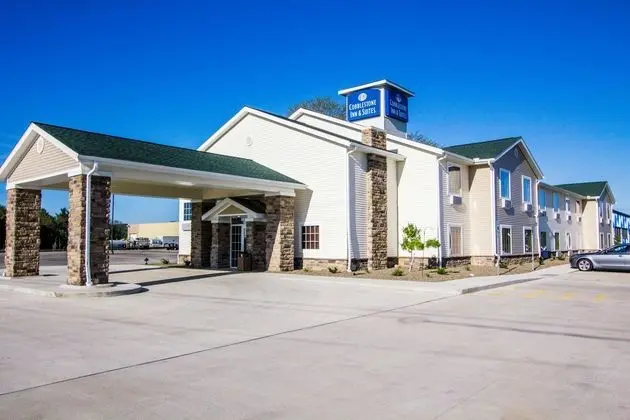 Cobblestone Inn & Suites - Corry, PA