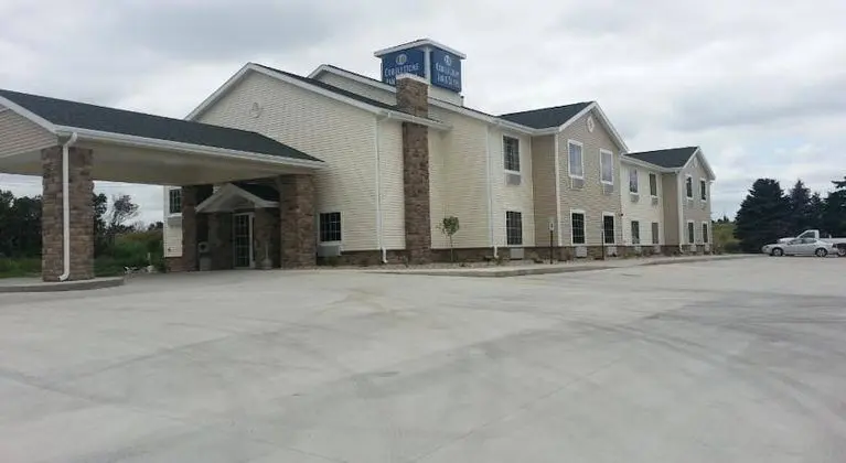 Cobblestone Inn & Suites -- Hartington, NE