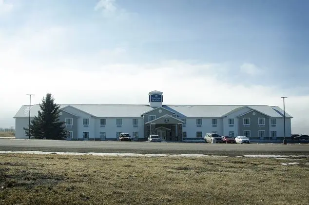 Cobblestone Inn & Suites - Holdrege - Dış Mekan