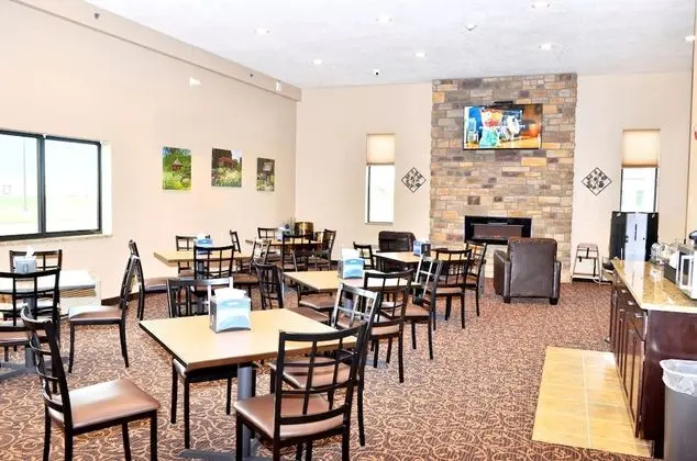 Cobblestone Inn & Suites - Monticello - Lobi