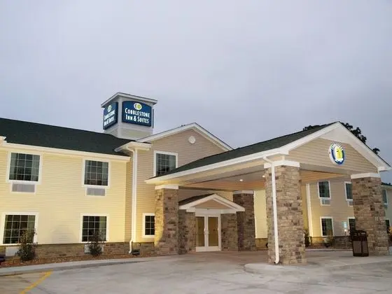 Cobblestone Inn & Suites - Vinton