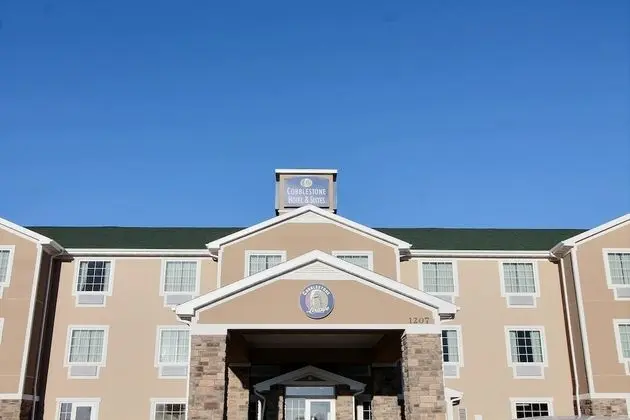 Cobblestone Hotel & Suites - Beulah - Dış Mekan