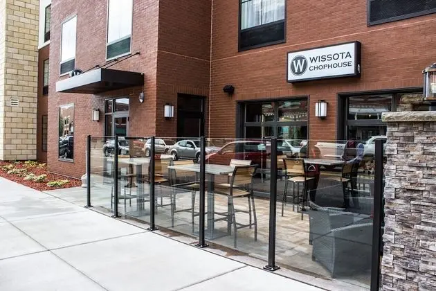 Cobblestone Hotel & Suites – Chippewa Falls