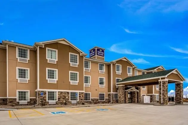 Cobblestone Hotel & Suites - Cozad - Dış Mekan