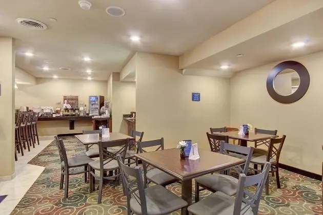Cobblestone Hotel & Suites -- Waynesboro, PA