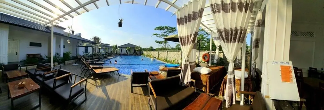 CoCo Village Resort - Spa
