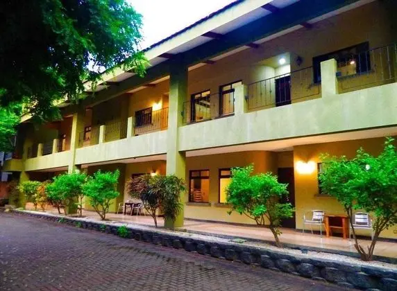 Hotel Coco Heights Condos - Dış Mekan