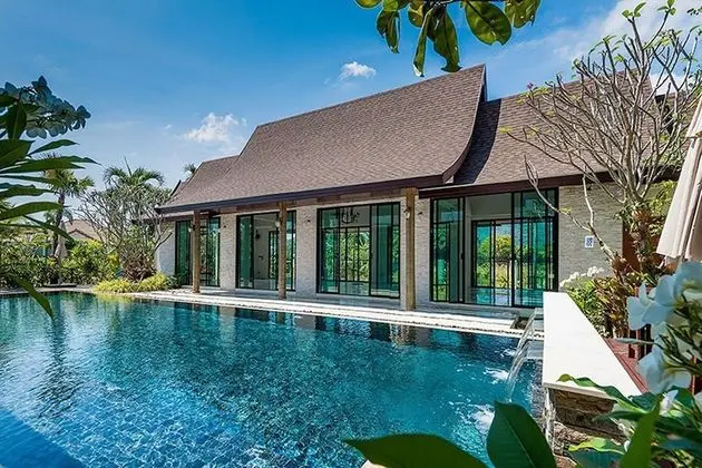 Coco Paradiso Phuket Hotel