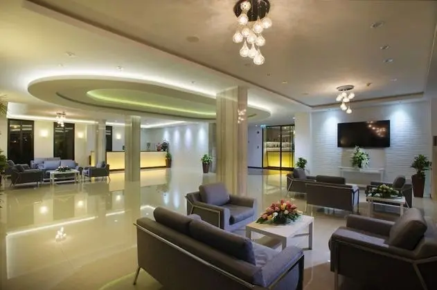 Coco View Hotel - Lobi