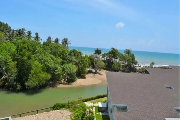 Coconut Bay Club Suite 305