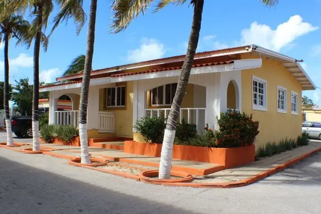 Coconut Inn