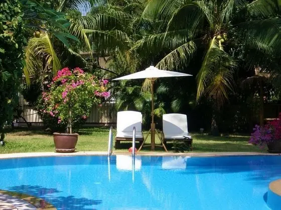 Coconut Paradise Holiday Villas - Havuz