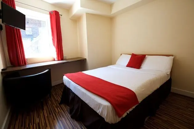 Cocoon @ the International Inn - Genel
