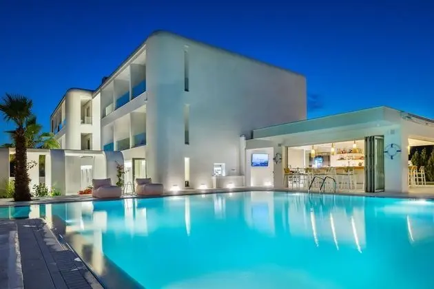 Cocoons Luxury Suites & Villas - Havuz