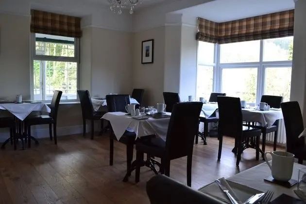 Coed-Y-Fron Guest House - Kahvaltı
