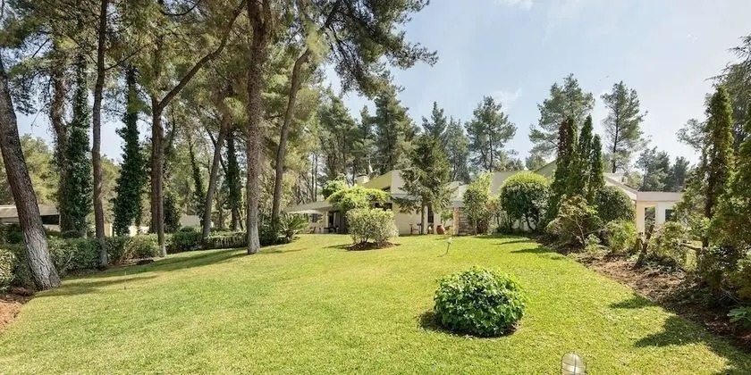 Coelo Shared Pool Villa, Sani