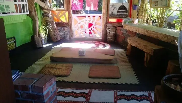 Coffee houses ethnic language