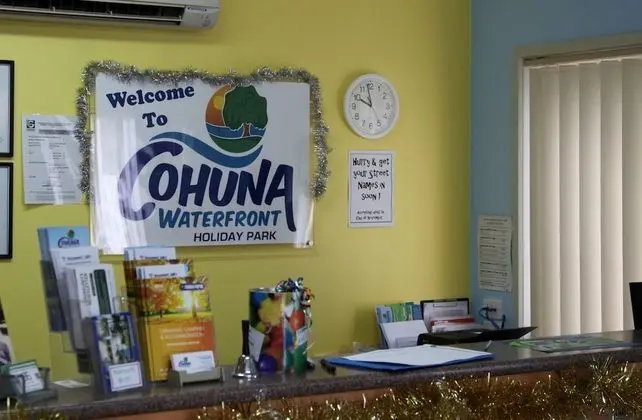 Cohuna Waterfront Holiday Park - Lobi