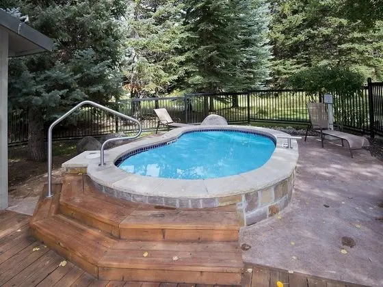 Coldstream Townhome 7