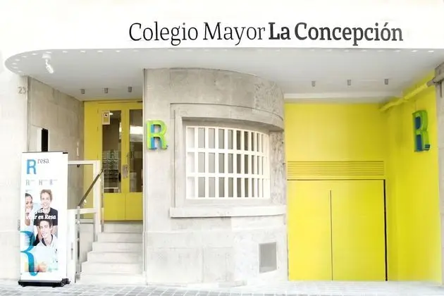 Colegio Mayor La Concepción - Dış Mekan
