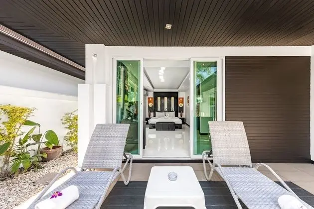 Colibri Pool Villa Pattaya - Dış Mekan