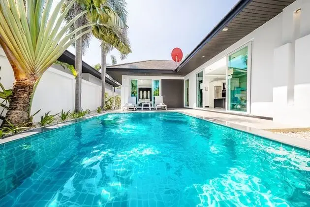 Colibri Pool Villa Pattaya - Spa