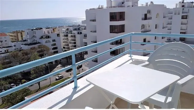 Colina F Rias 8D in Quarteira