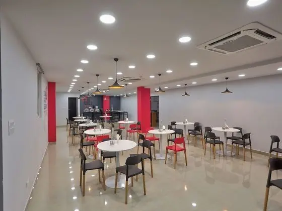 Collection O 30090 Mayajaal Multiplex - Yerinde Yemek