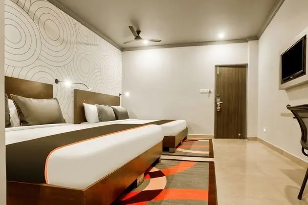 Collection O 30111 Hotel Everest - Öne Çıkan Resim