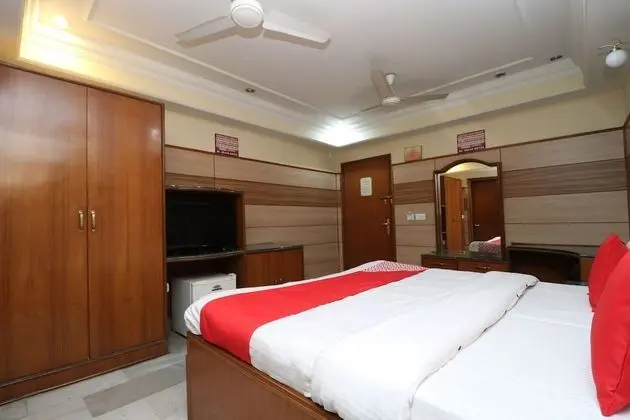 Collection O 3504 Vivek International Hotel - Oda