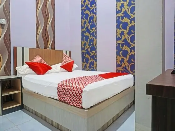 Collection O 91488 Hotel Lingkarsut