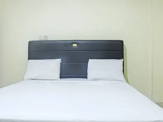 Collection O 91517 Hotel Gajah Mada Soe - Oda