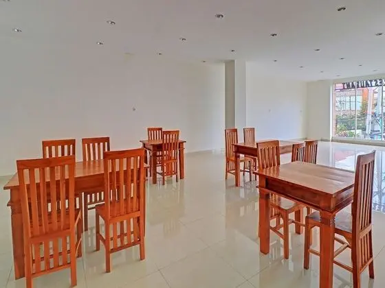 Collection O 91934 Sing Sing Residence - Yerinde Yemek
