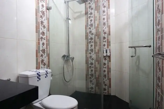 Collection O 92122 Series Hotel Serpong - Banyo Tipleri